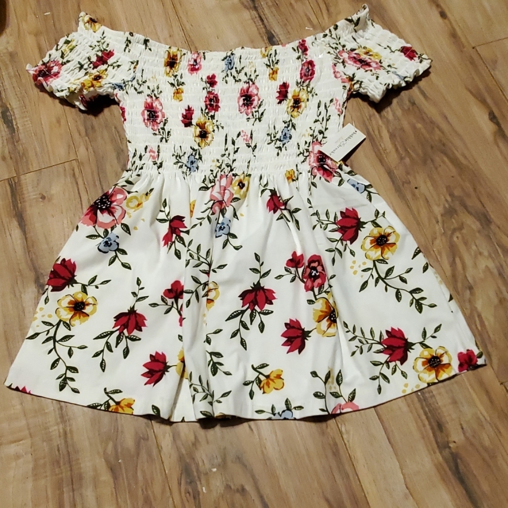 NWT Off the shoulder smocked babydoll top